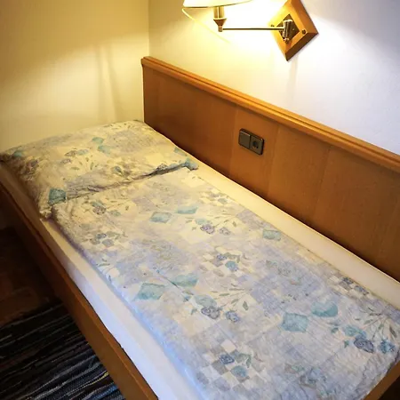 Hotel Torwirt *