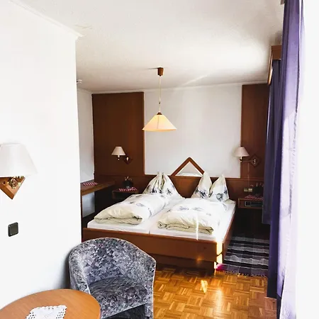Hotel Torwirt *