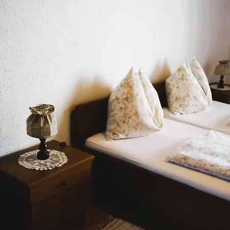 Torwirt Hotel *